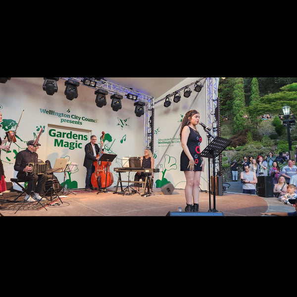 Tango Vivo - Wellington Tango Band playing at Gardens Magic Event