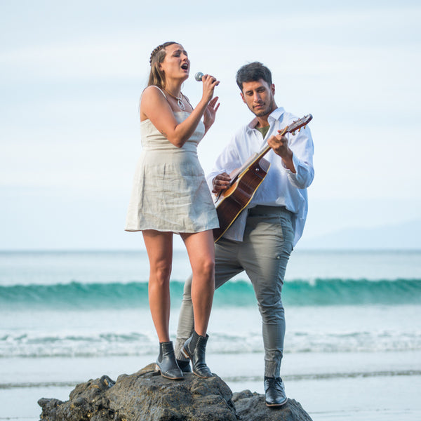 Soulfultina - Vocals Guitar Duo - Waiheke Island